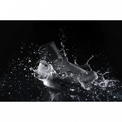 Shimano tretry SHMW702 čierne /Vel:47